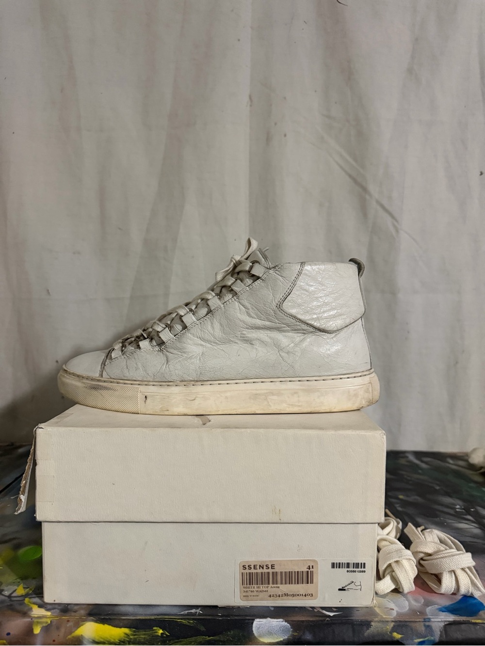 White Balenciaga arenas size 41